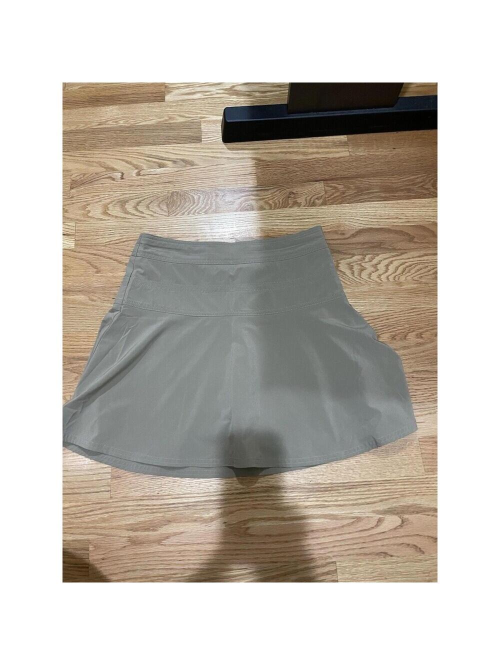 Women’s Athleta Light Brown / Beige Skort With Built Ins Size 0 Athletic Tan Al